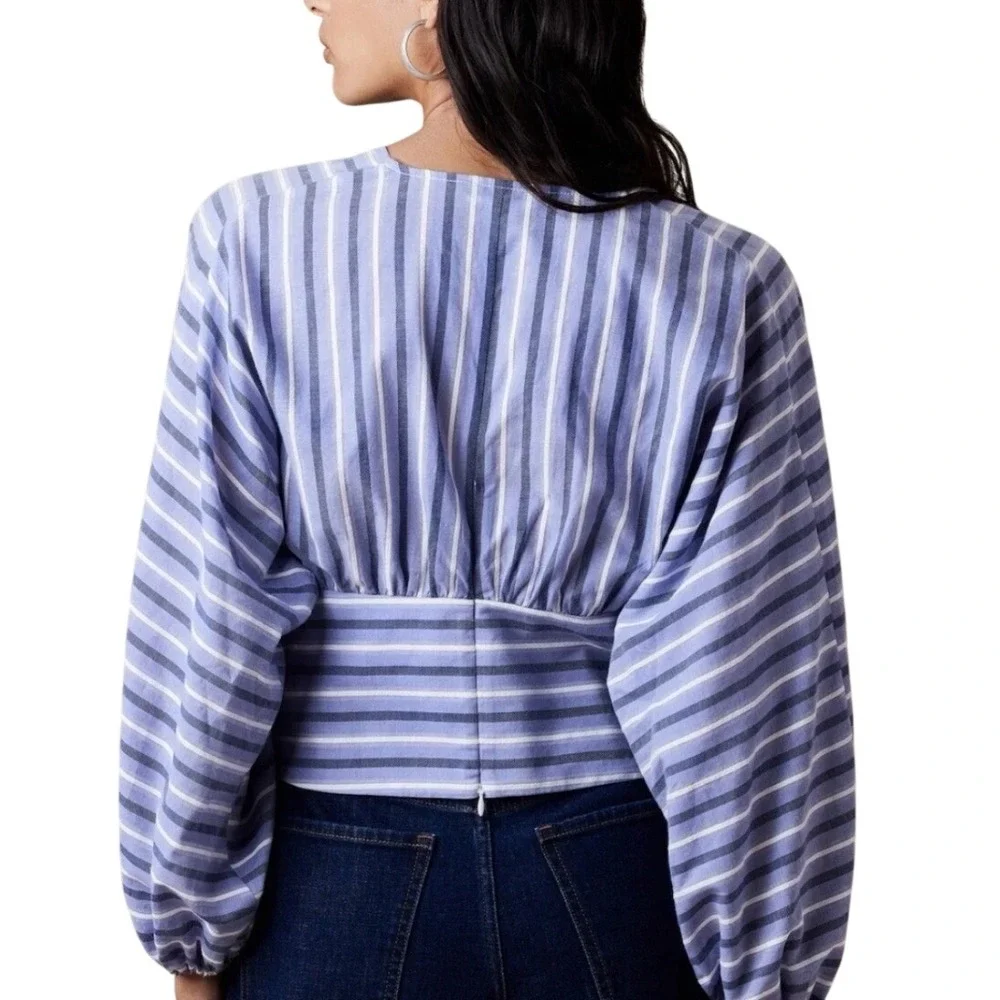 Banana Republic Striped Blouse Womens Small Blue Cropped Coastal Preppy Romantic